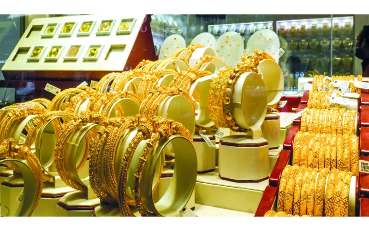 بدء السباق على جائزة "الكيلو الذهبي" في دبي