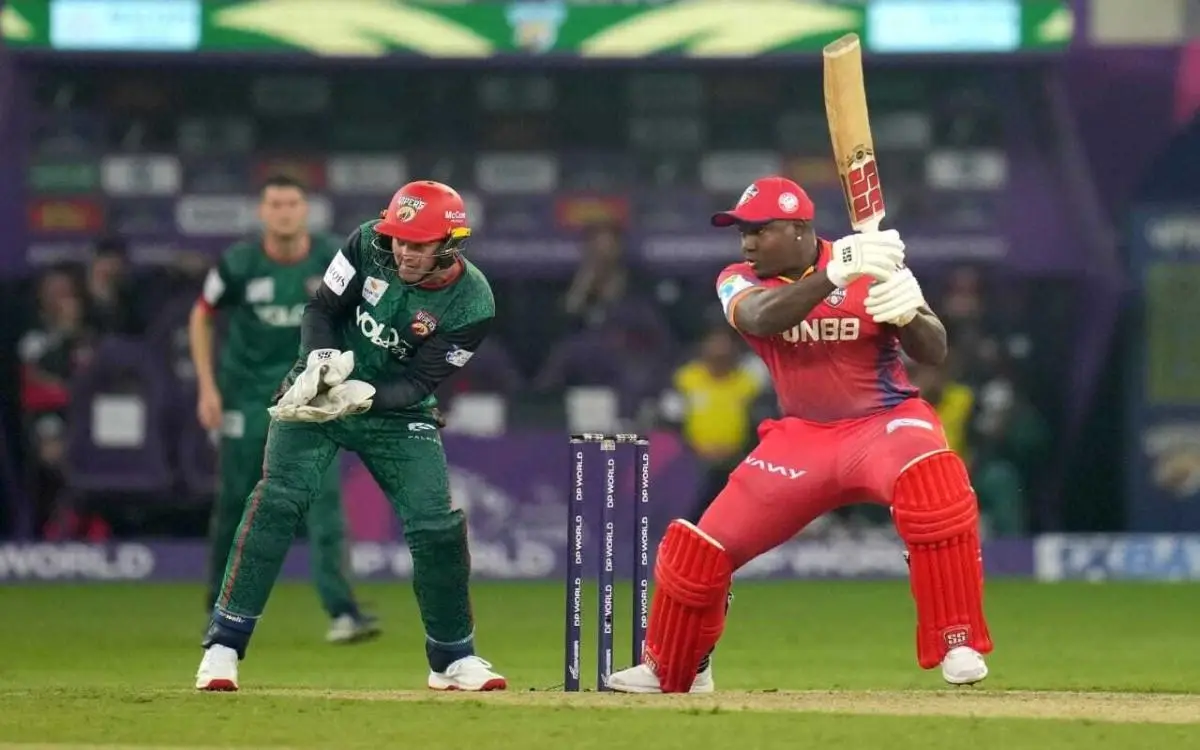 "ديزرت فايبرز" يهزم حامل اللقب في افتتاح "دبي للكريكيت"